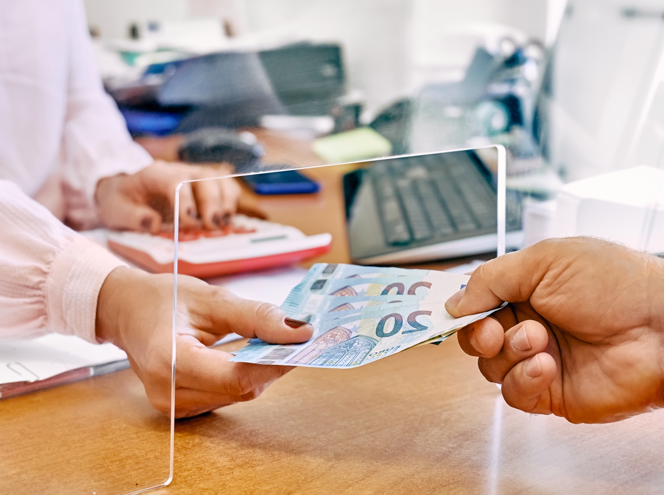 currency exchange service